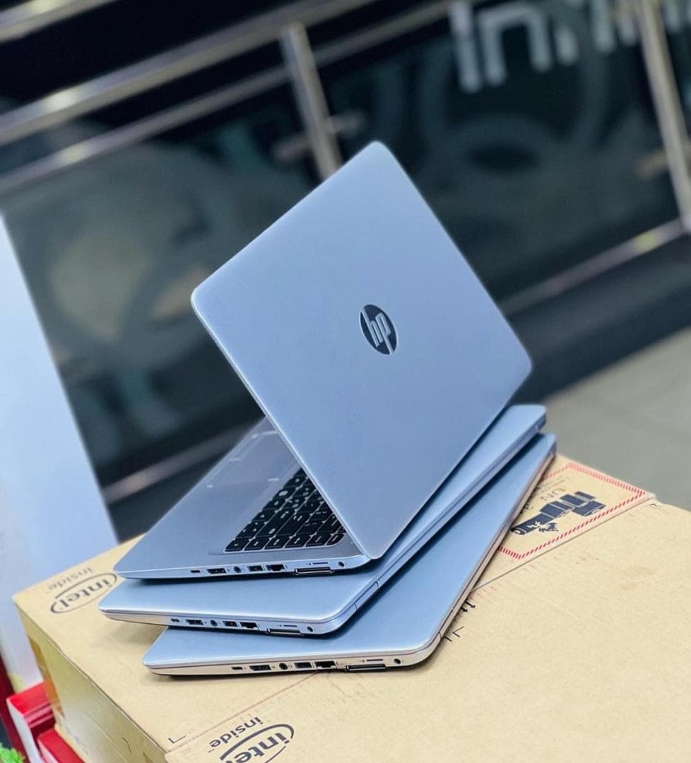 Hp EliteBook 725 G4 view 2